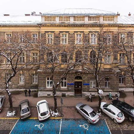 Avangard Qn Romana 26 Apart Львов Экстерьер фото