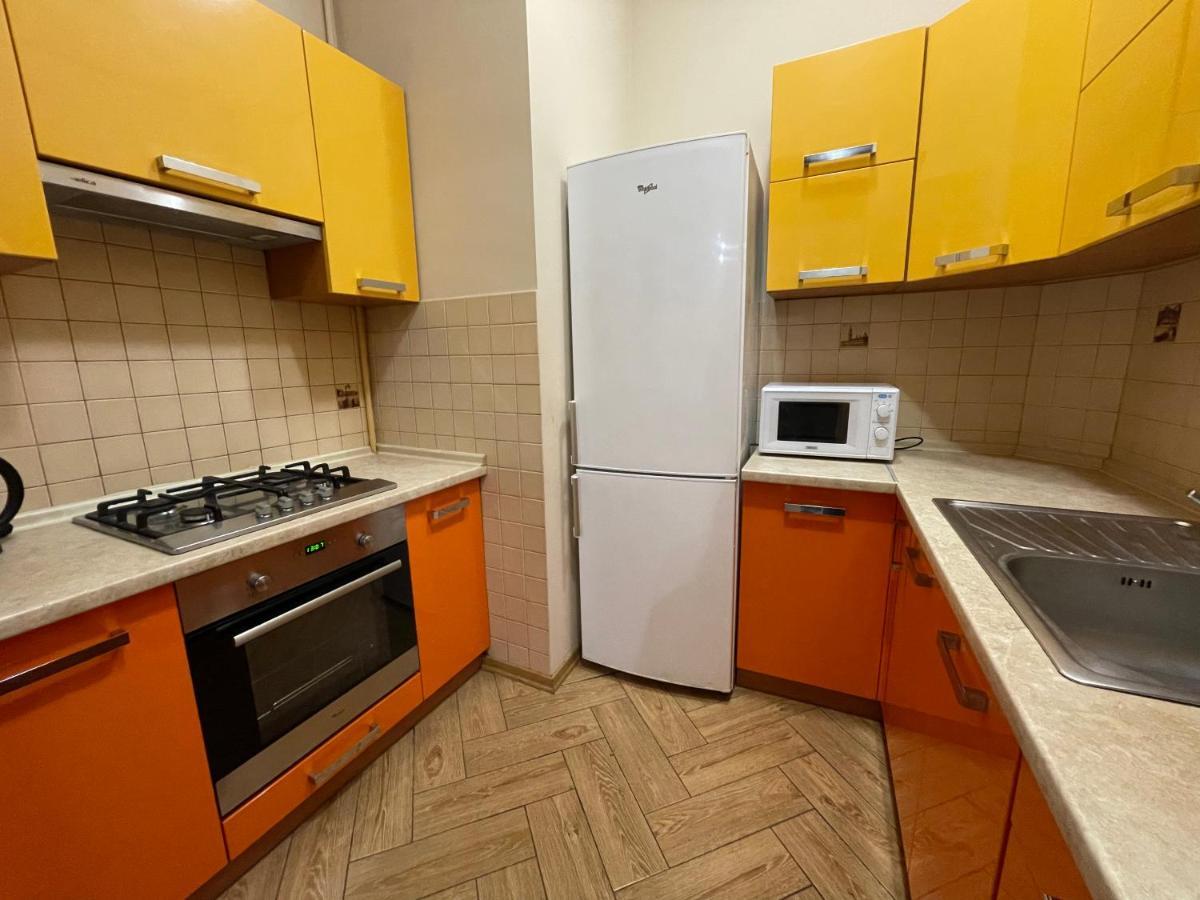 Avangard Qn Romana 26 Apart Львов Экстерьер фото