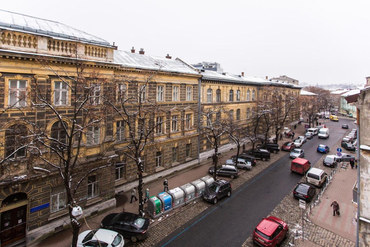 Avangard Qn Romana 26 Apart Львов Экстерьер фото